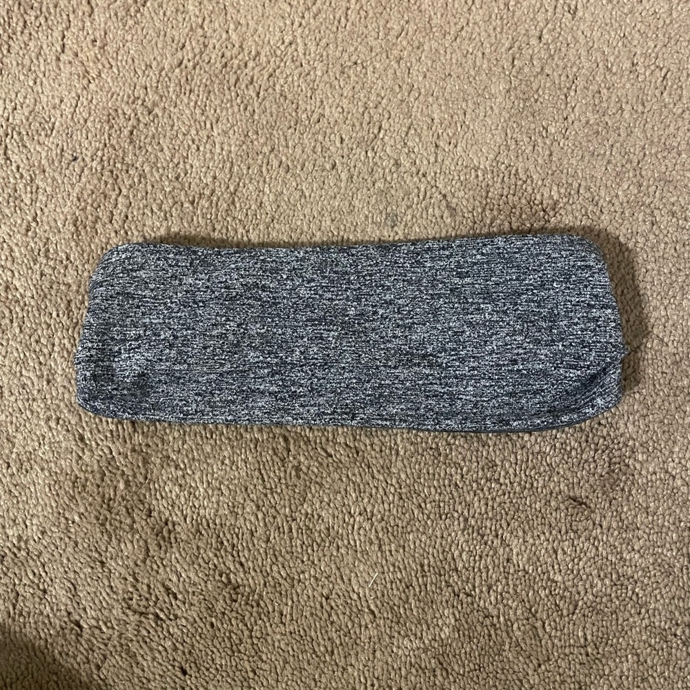 Lululemon reversible headband